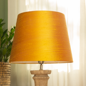 Noa sjenilo za lampu izrađeno od svile
